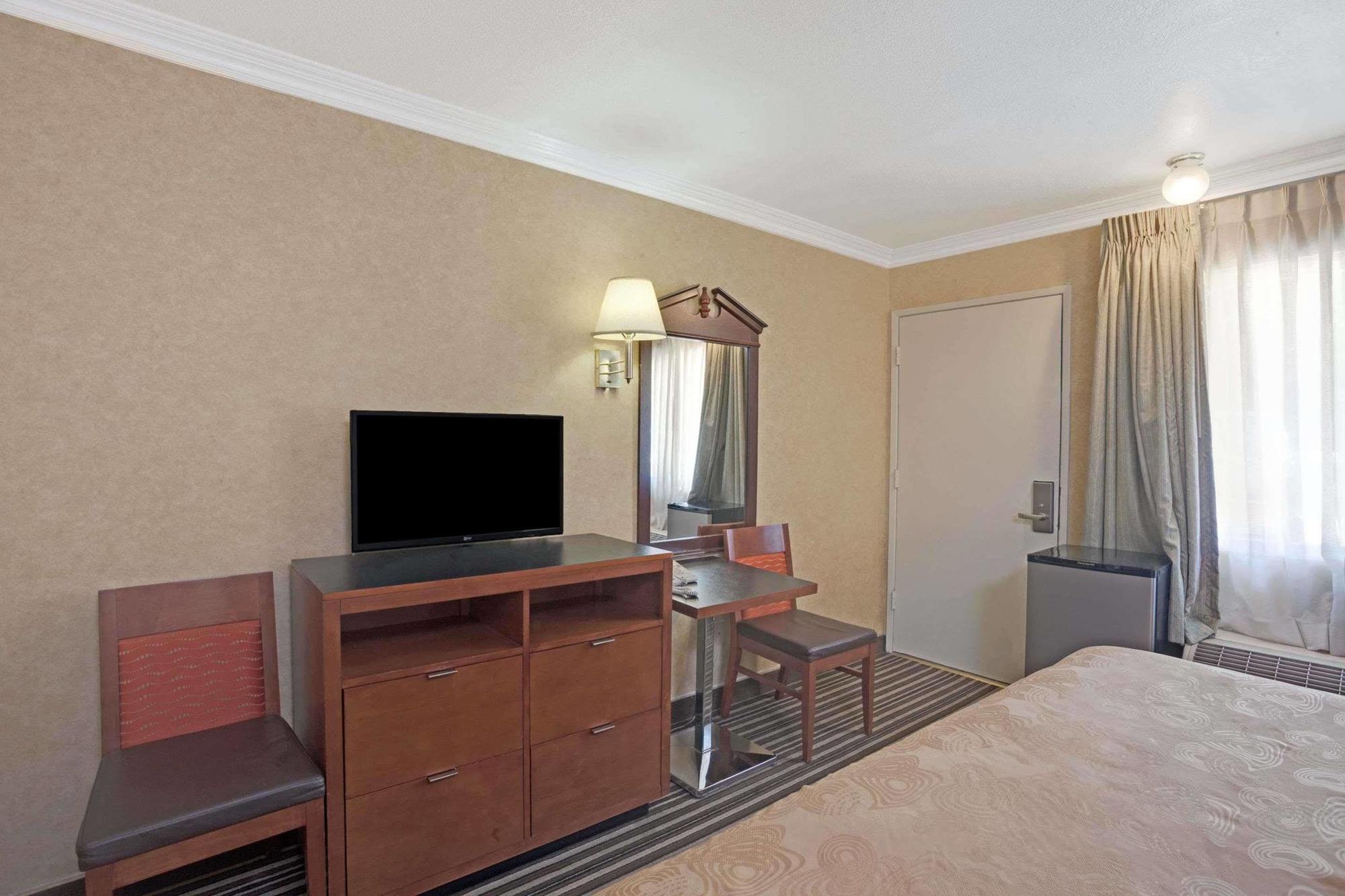 Buena Park Inn Εξωτερικό φωτογραφία